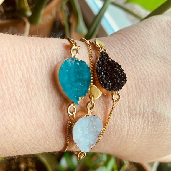 ✨Artisan Turquoise Quartz Druzy & 18k Gold Adjustable Bracelet ✨Handmade✨ - Picture 4 of 7